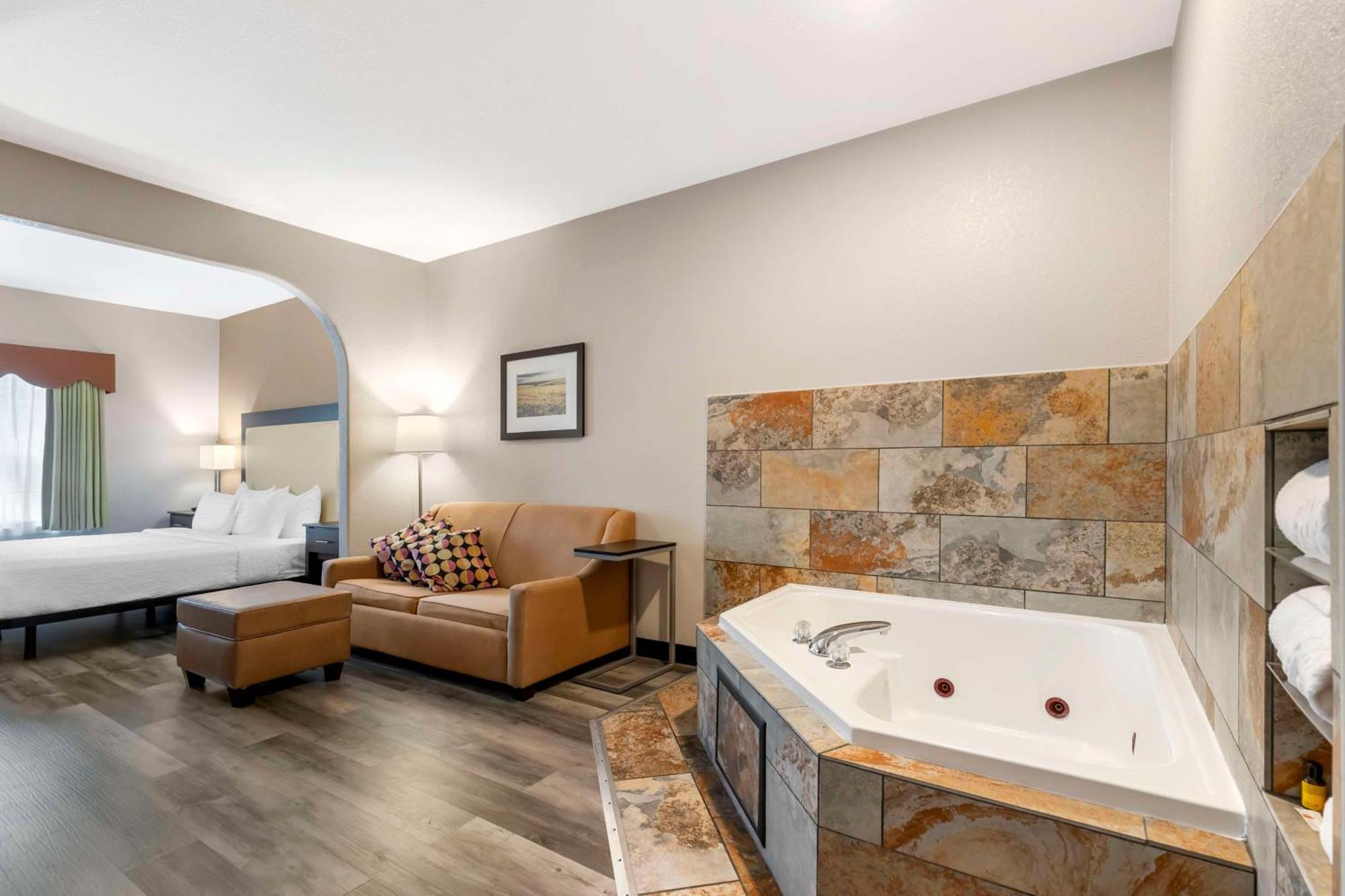 Best Western Plus Des Moines West Inn & Suites Clive Exterior foto